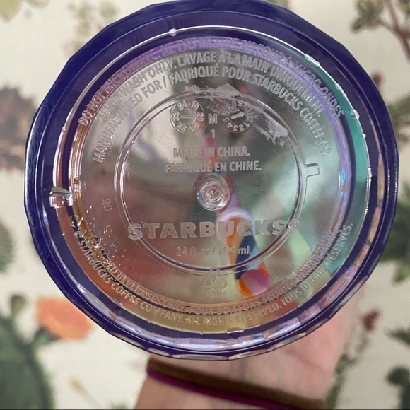 Starbucks Summer 2021 Rainbow Straw Kaleidoscope Pride 24oz Dome Lid Tumbler - Picture 4 of 11